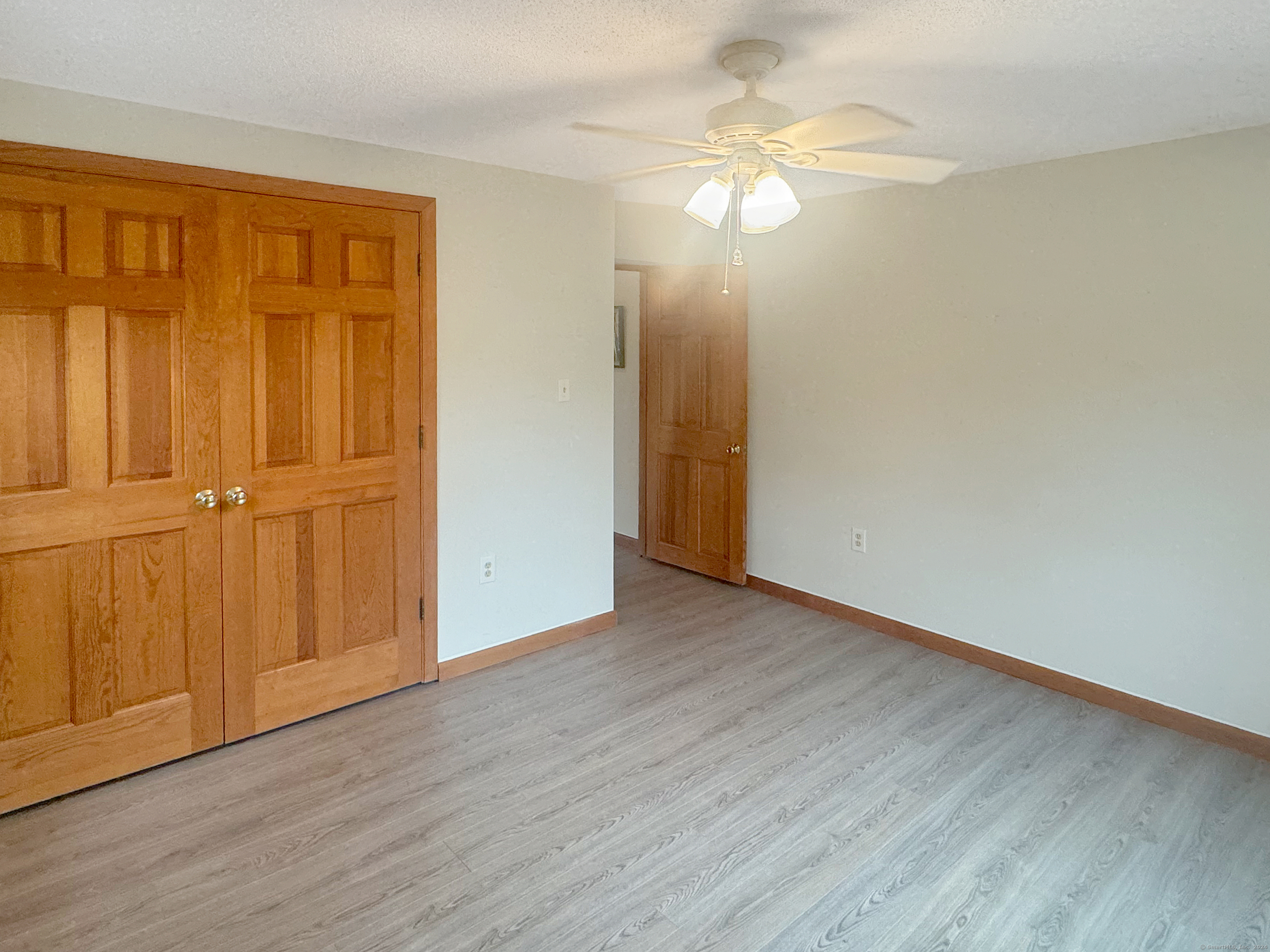 85 Debbie Drive South Windsor CT 06074