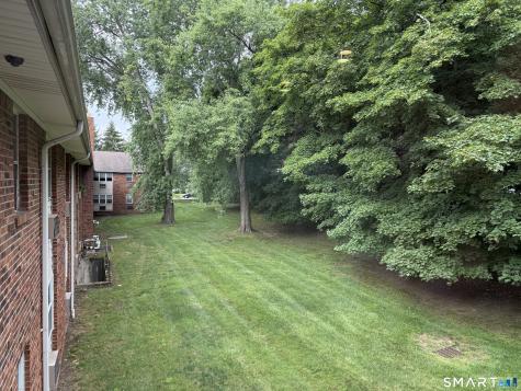 1000 Knapps Highway Fairfield CT 06825
