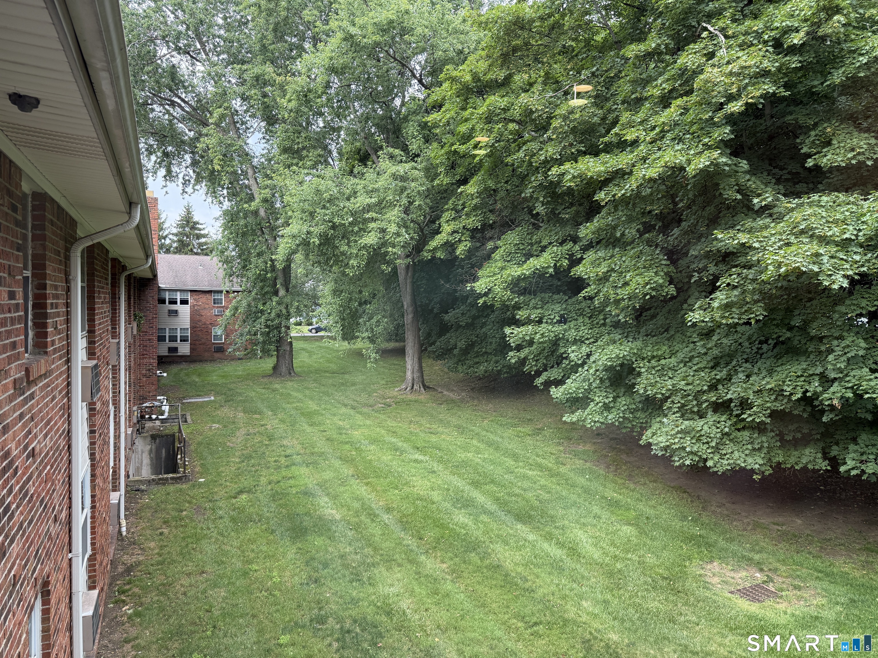 1000 Knapps Highway Fairfield CT 06825