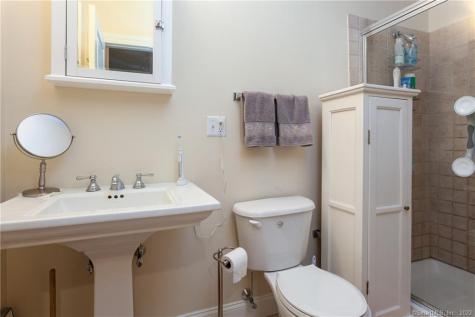 4 Daskams Lane Norwalk CT 06851