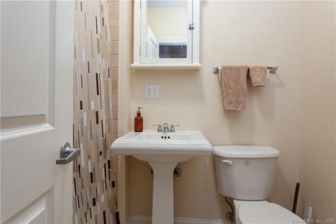 4 Daskams Lane Norwalk CT 06851