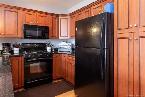 4 Daskams Lane Norwalk CT 06851