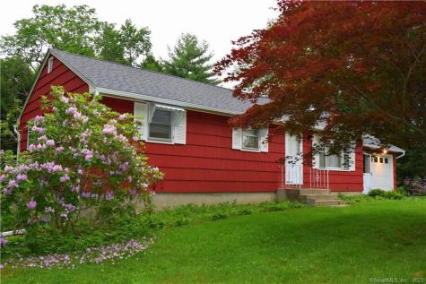 41 Oakwood Drive Harwinton CT 06791