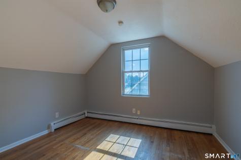 318 Valley Avenue Bridgeport CT 06606