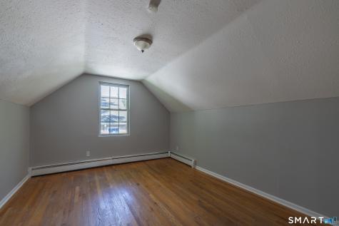 318 Valley Avenue Bridgeport CT 06606