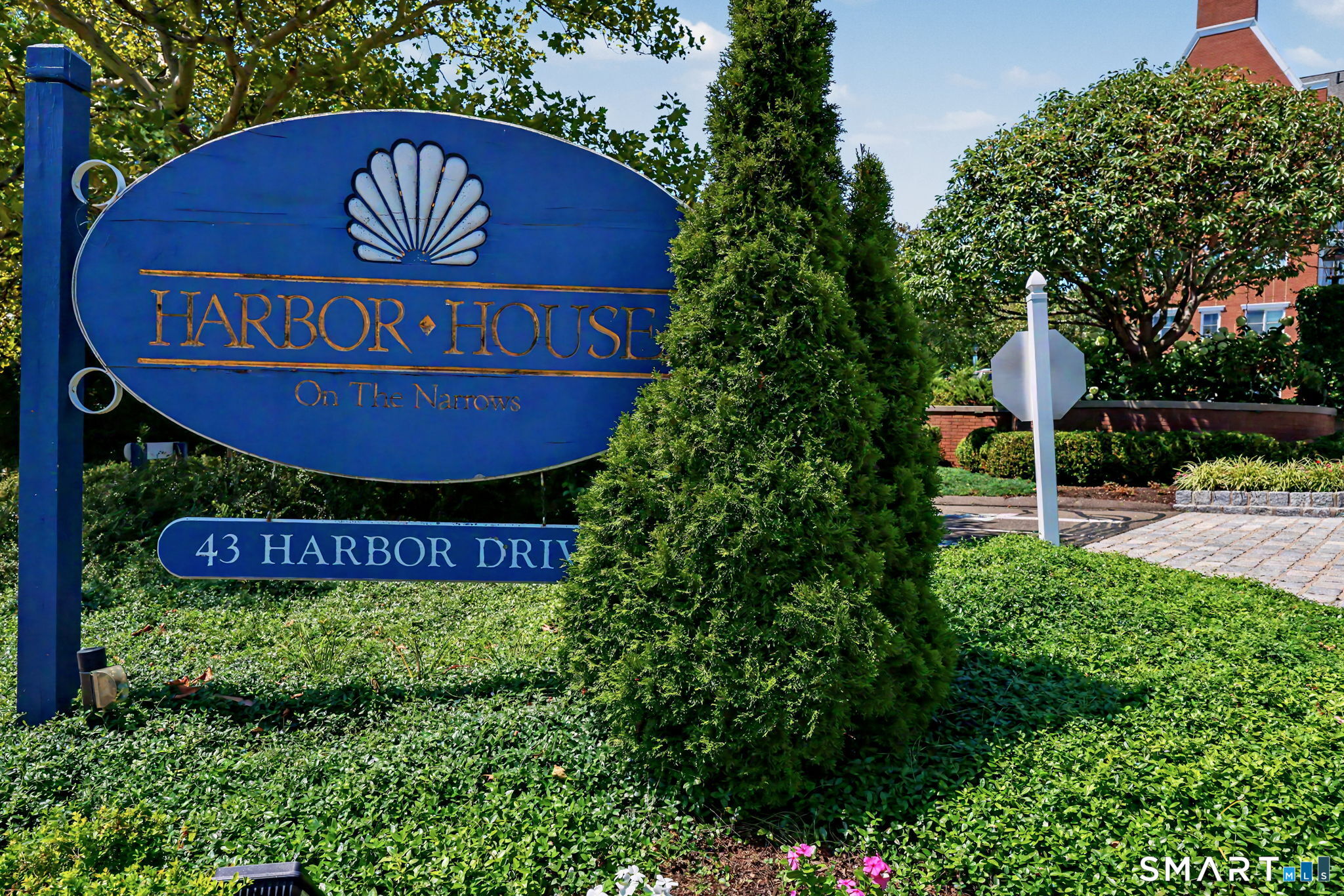 43 Harbor Drive Stamford CT 06902