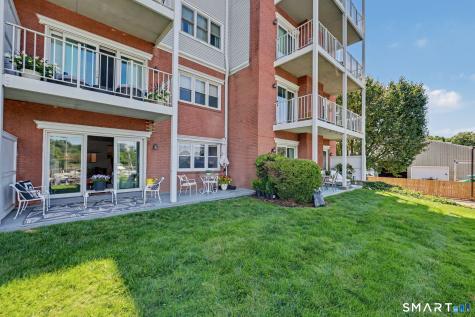 43 Harbor Drive Stamford CT 06902