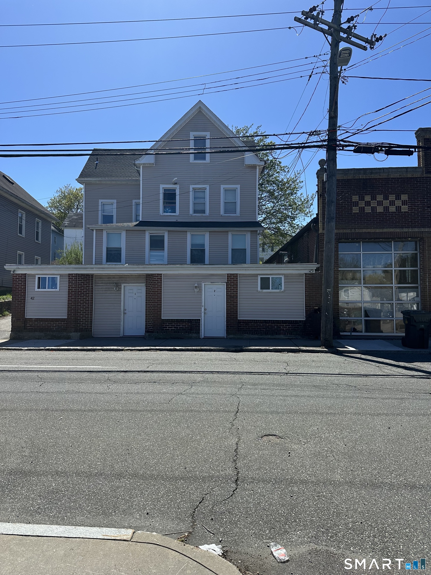42 Jefferson Avenue New London CT 06320