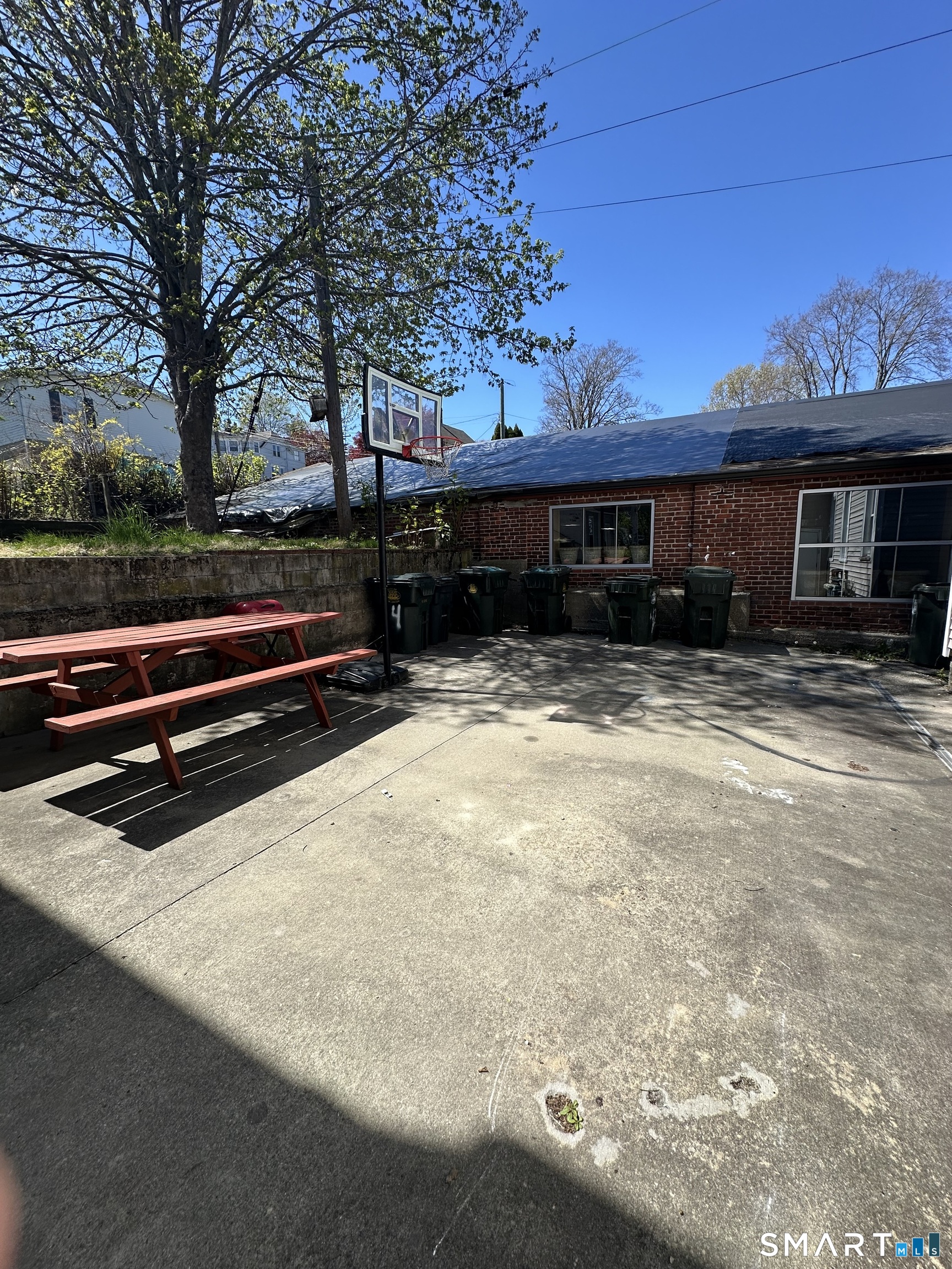 42 Jefferson Avenue New London CT 06320