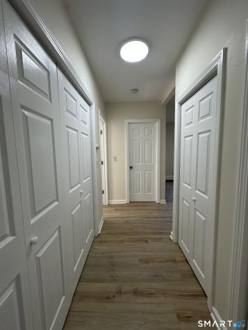 42 Jefferson Avenue New London CT 06320