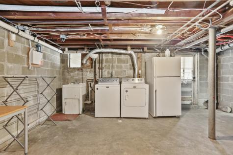 219 Hollow Tree Ridge Road Darien CT 06820
