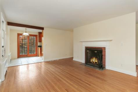 219 Hollow Tree Ridge Road Darien CT 06820