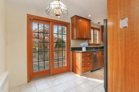 219 Hollow Tree Ridge Road Darien CT 06820