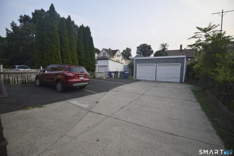 807 Brewster Street Bridgeport CT 06605