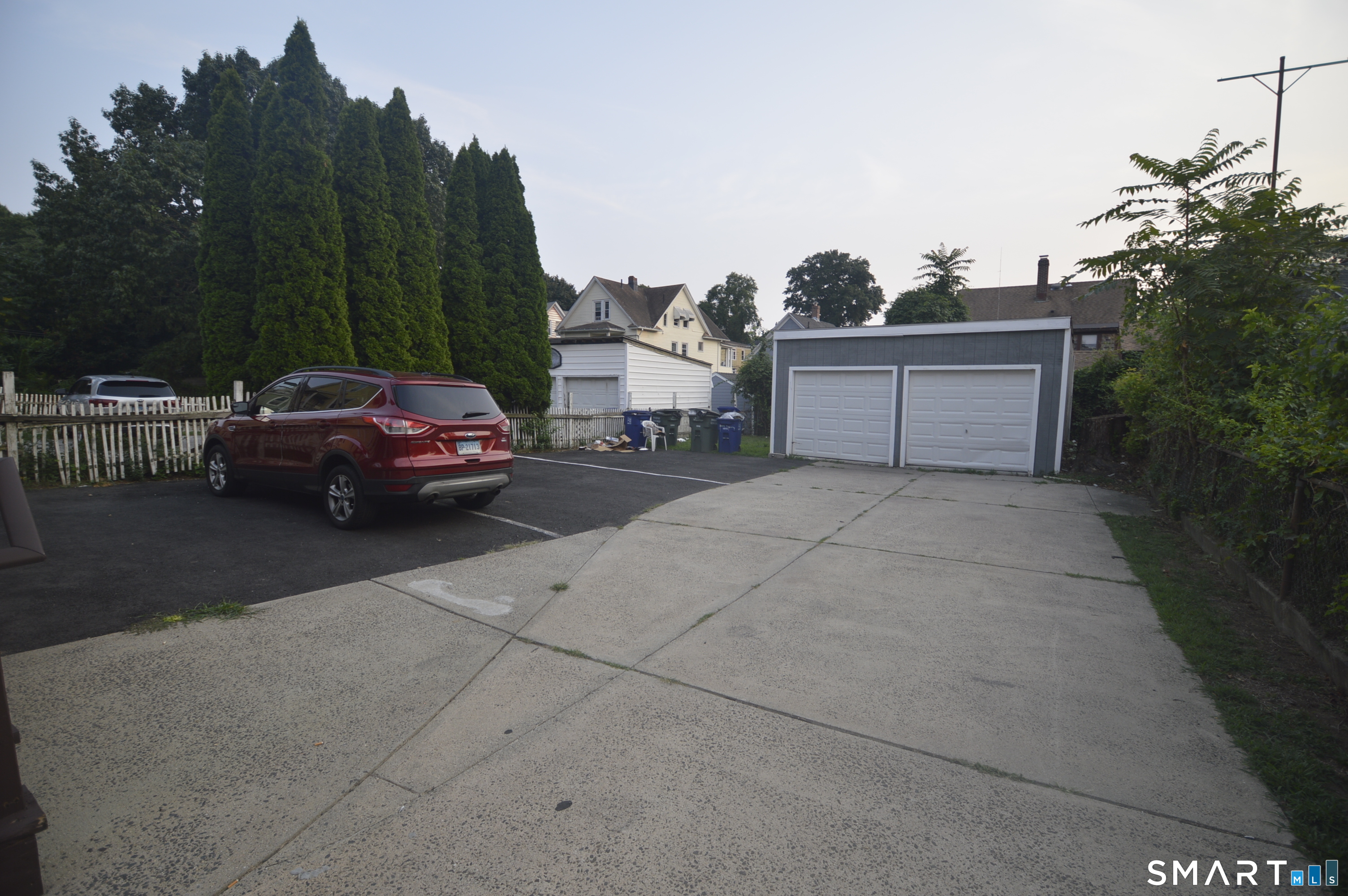 807 Brewster Street Bridgeport CT 06605