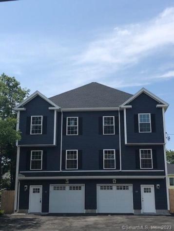 1686 Litchfield Turnpike Woodbridge CT 06525