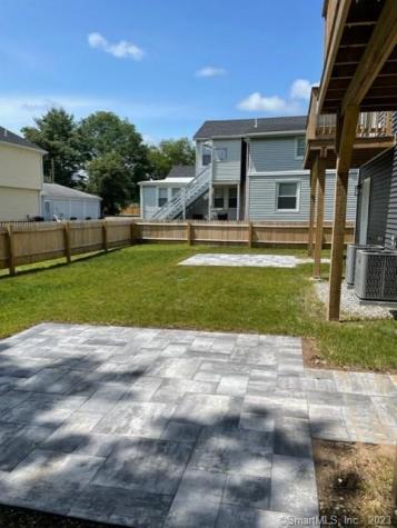 1686 Litchfield Turnpike Woodbridge CT 06525