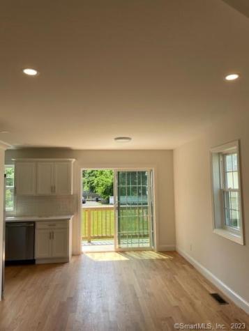1686 Litchfield Turnpike Woodbridge CT 06525