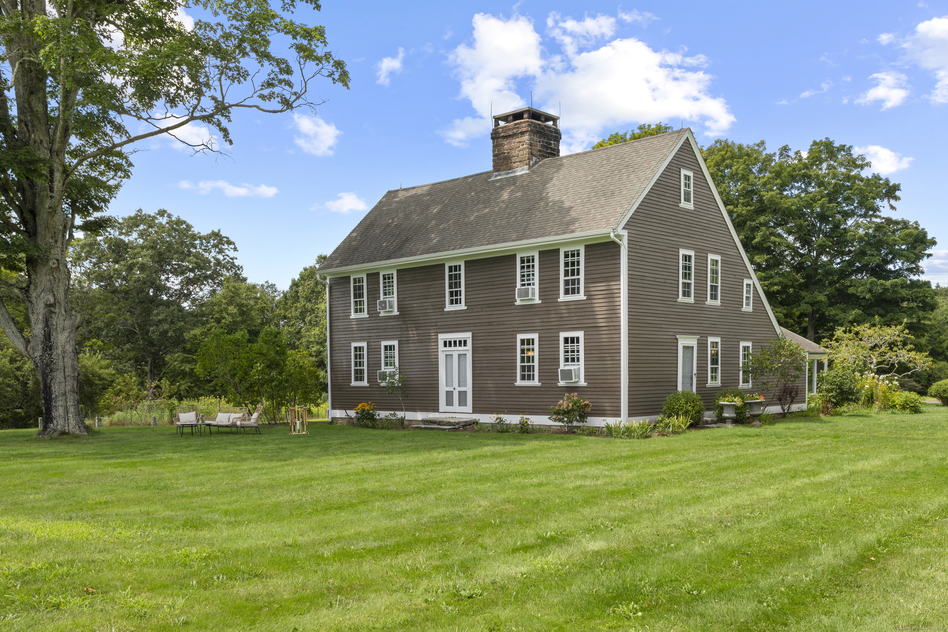 90 Duck Hole Road Guilford CT 06437