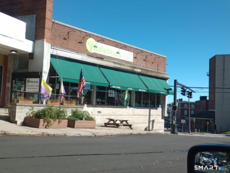 43 Granite Street New London CT 06320