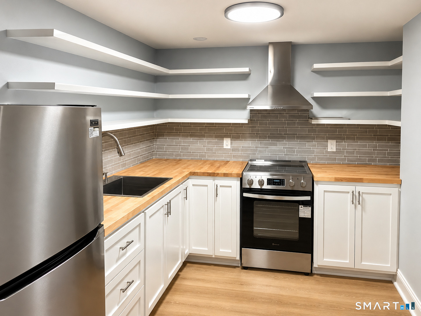 433 Federal Road Brookfield CT 06804