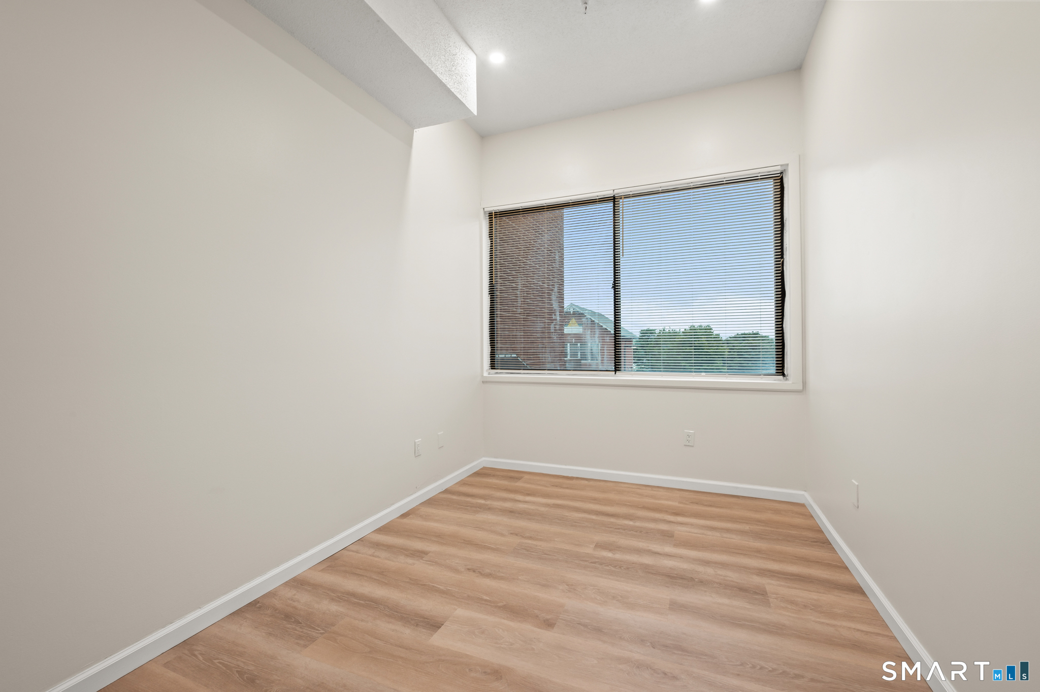 594 Main Street Middletown CT 06457