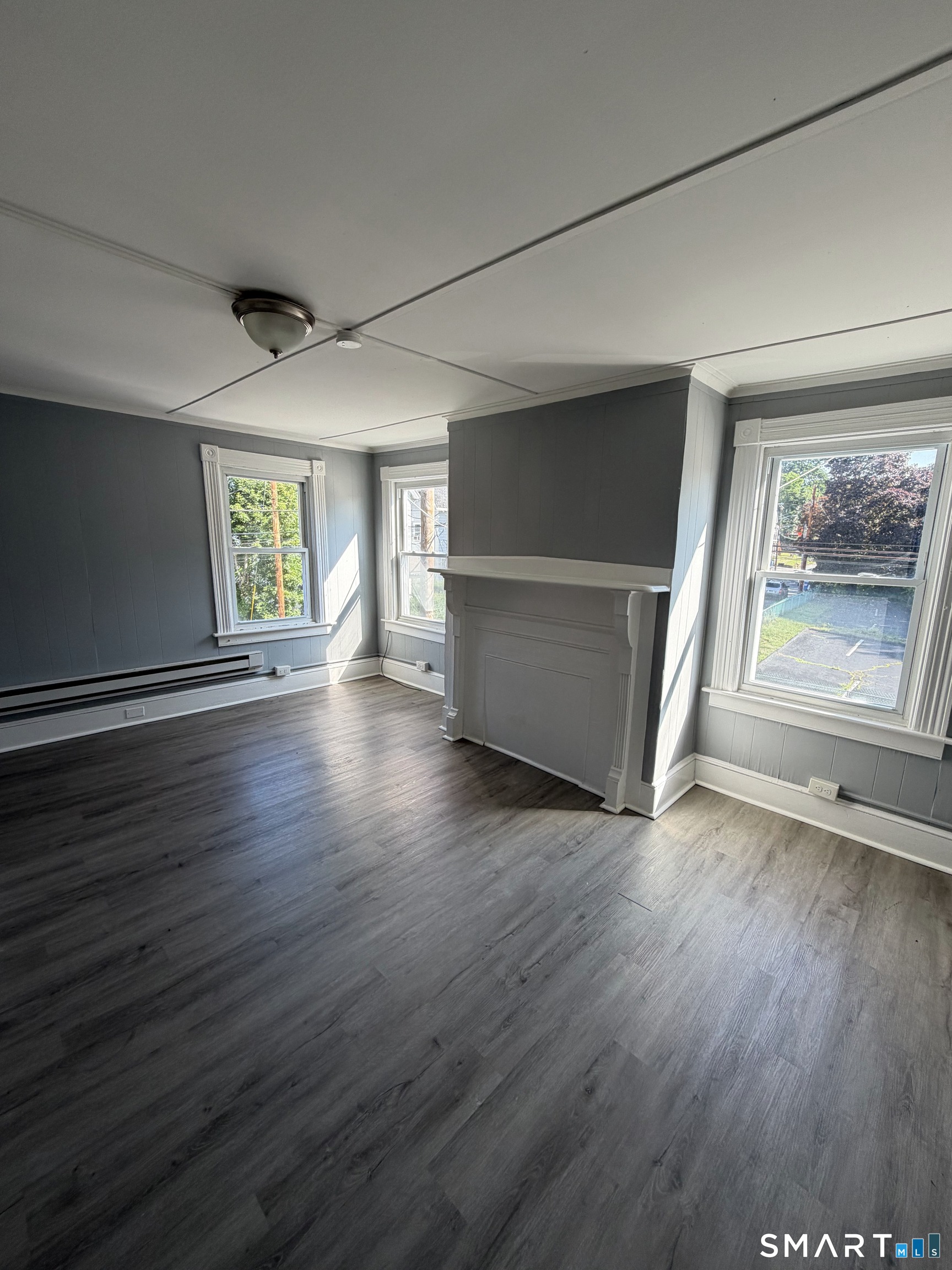 22 Hawthorne Street Norwich CT 06360