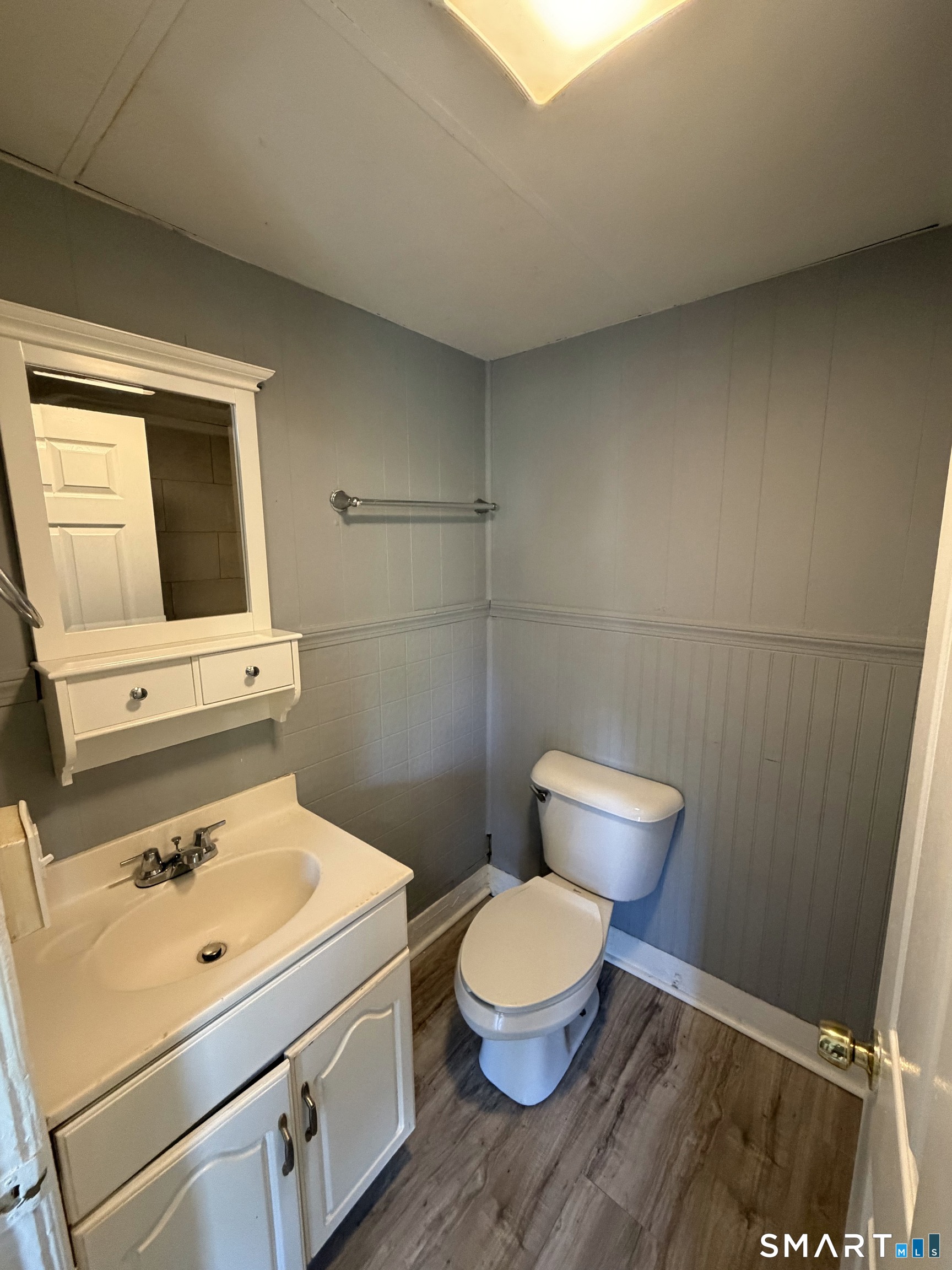 22 Hawthorne Street Norwich CT 06360