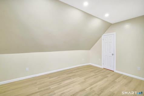 27 Walnut Avenue Waterbury CT 06704