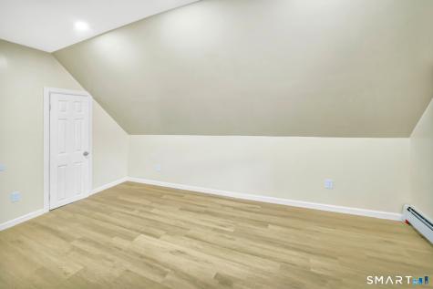 27 Walnut Avenue Waterbury CT 06704