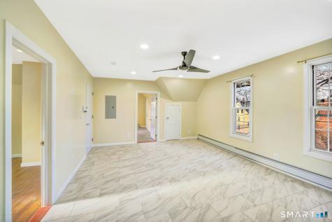 27 Walnut Avenue Waterbury CT 06704
