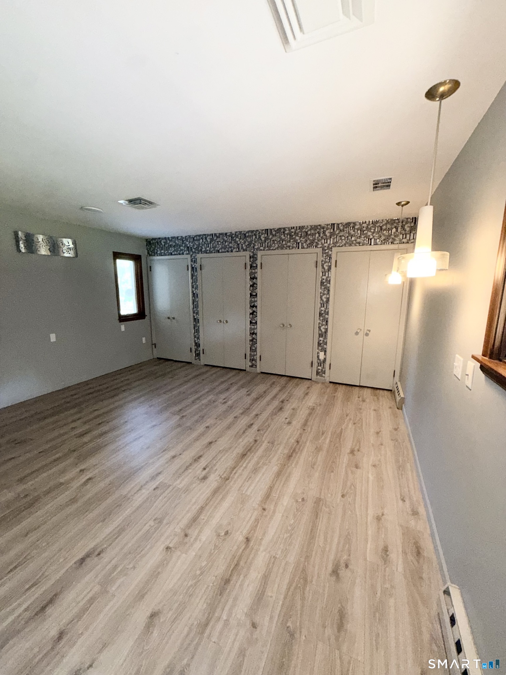 307 North Road East Windsor CT 06106