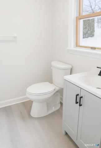 316 High Road Berlin CT 06037