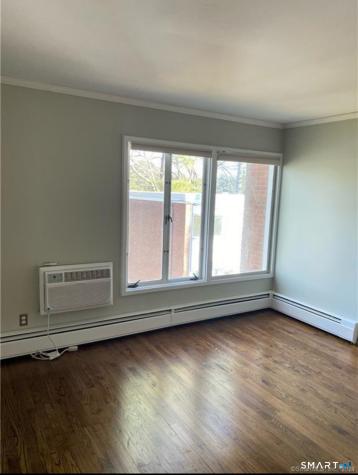 64 North Lake Drive Hamden CT 06517