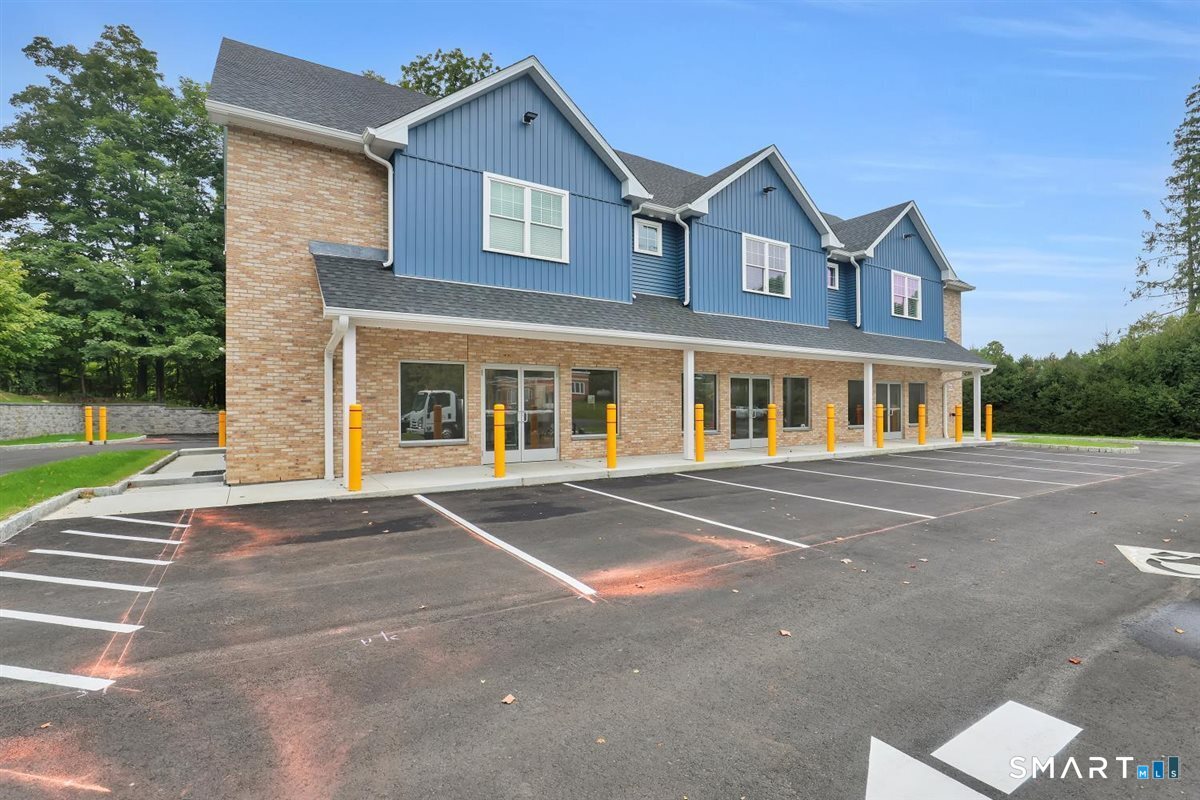 1347 New Haven Road Naugatuck CT 06770