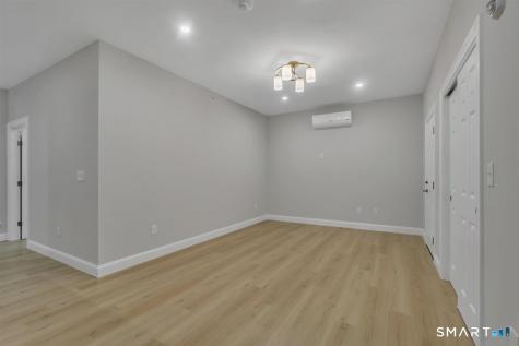 1347 New Haven Road Naugatuck CT 06770