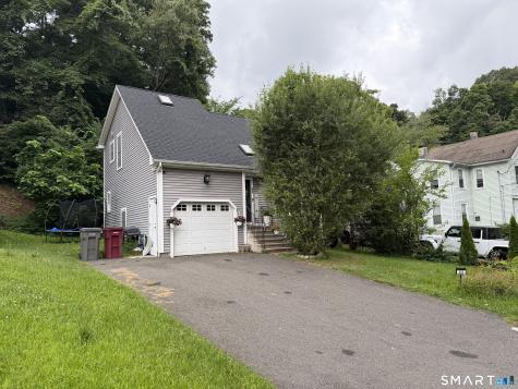 232 Scott Street Naugatuck CT 06770