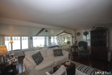23 Saunders Drive East Lyme CT 06357