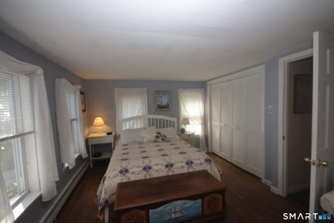 23 Saunders Drive East Lyme CT 06357