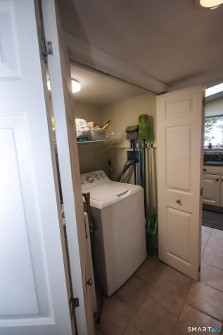 23 Saunders Drive East Lyme CT 06357
