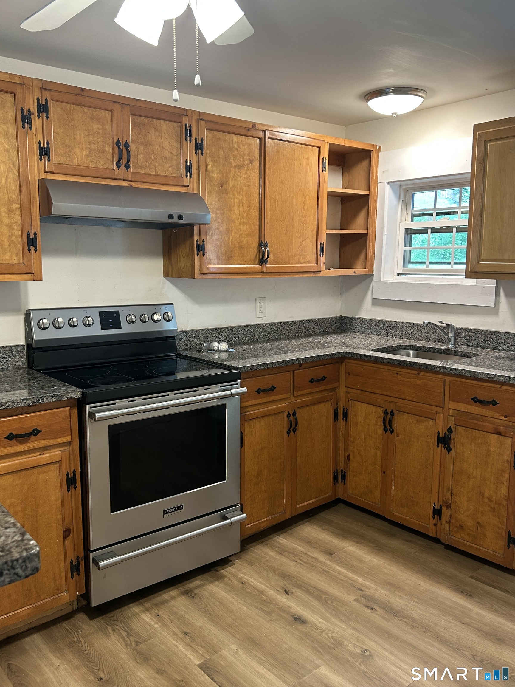 4-2 Weekeepeemee Road Woodbury CT 06798