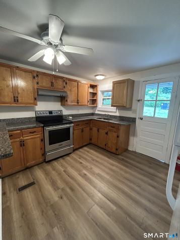 4-2 Weekeepeemee Road Woodbury CT 06798