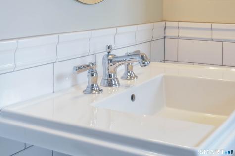 234 North Pine Creek Road Fairfield CT 06824
