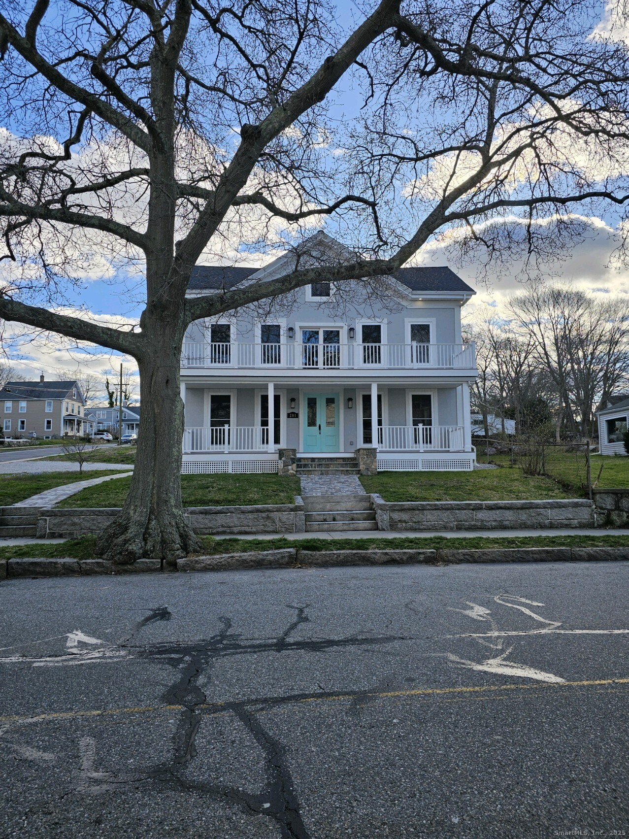 281 Pequot Avenue New London CT 06320