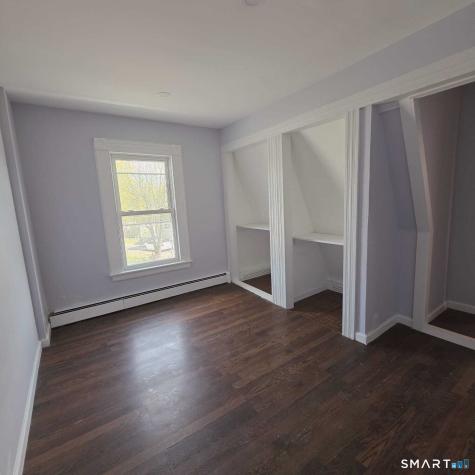 124 Geddes Terrace Waterbury CT 06708