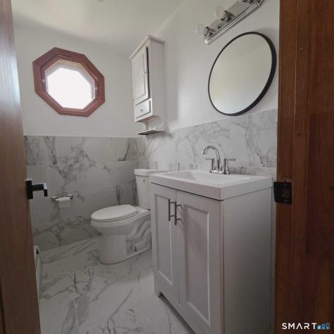124 Geddes Terrace Waterbury CT 06708