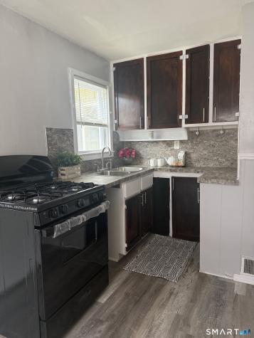 43 Pioneer Circle Manchester CT 06040