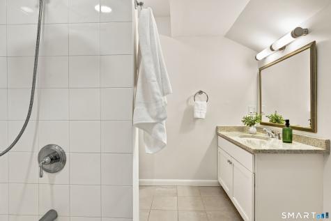 200 Deer Lane Guilford CT 06437