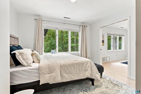 200 Deer Lane Guilford CT 06437