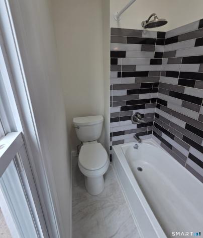 15 Walnut Street West Haven CT 06516